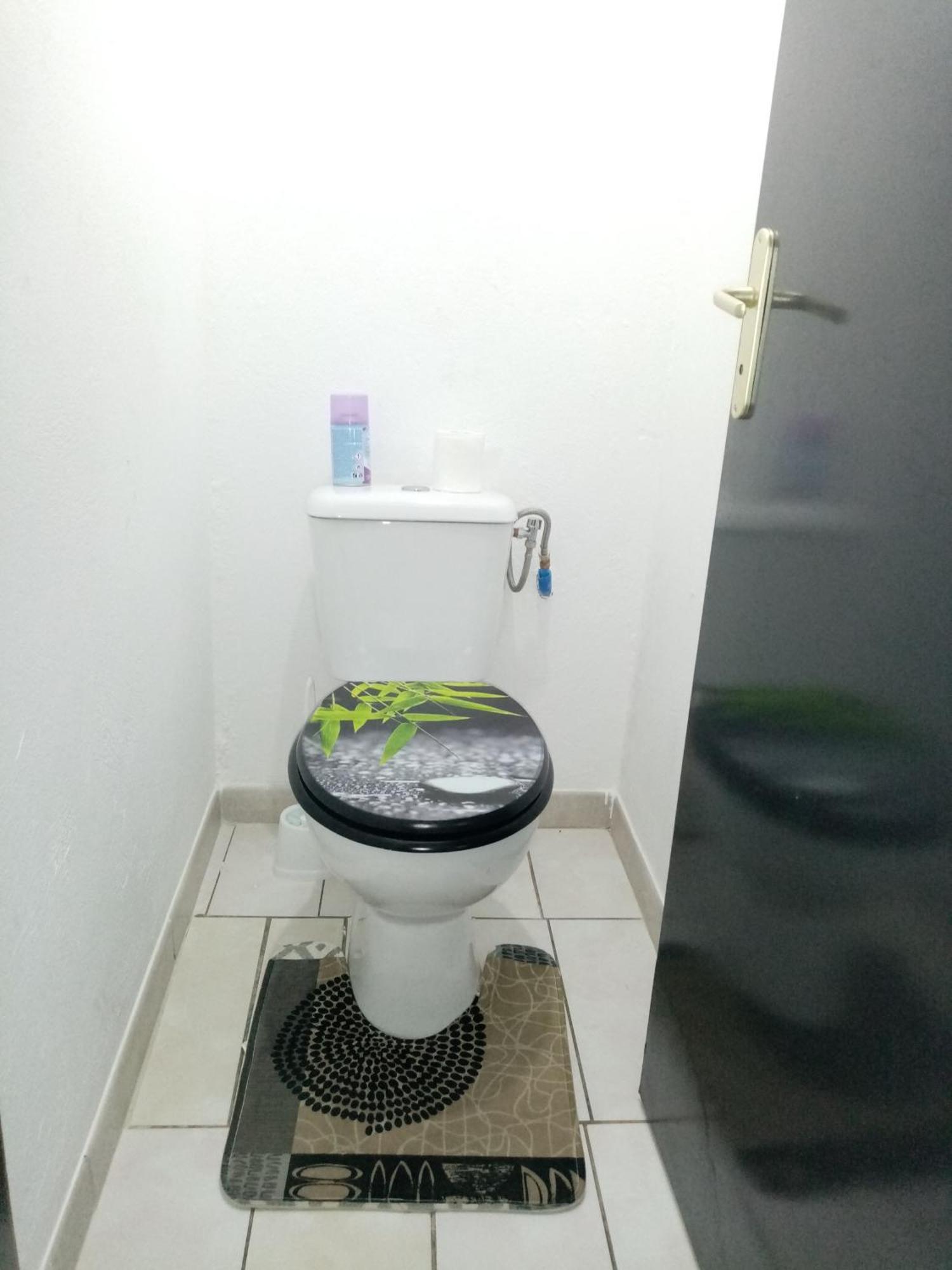 Le T2 Tranquille Apartment Куру Екстериор снимка