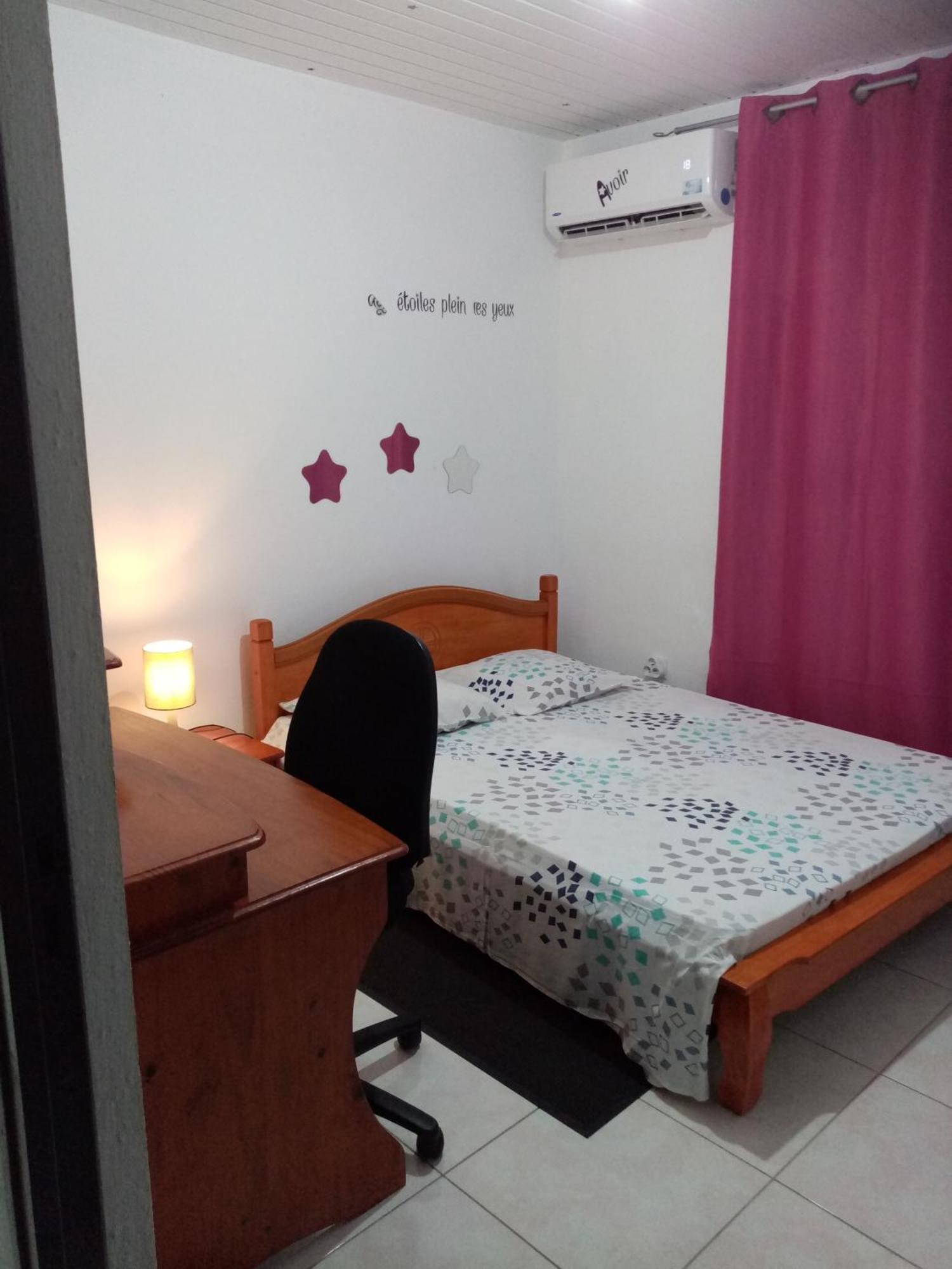 Le T2 Tranquille Apartment Куру Екстериор снимка